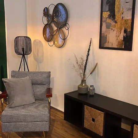 Cozy Dor Modernes Parkplatz Nahe Koeln Und Duesseldorf *