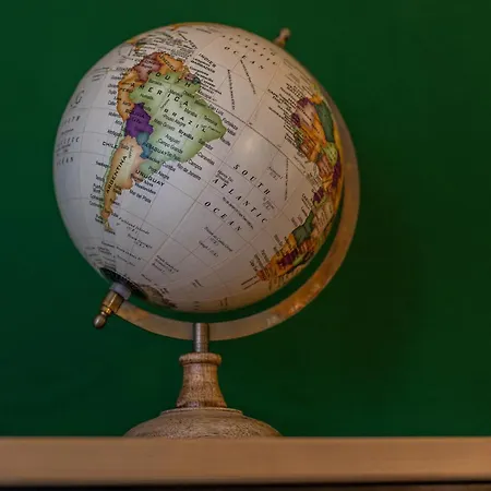 Cozy Dor Stilvolles Parkplatz Netflix