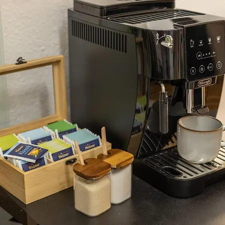 Cozy Dor Stilvolles Parkplatz Netflix