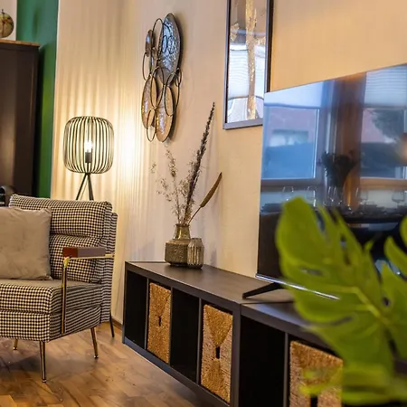 Cozy Dor Stilvolles Parkplatz Netflix Dormagen