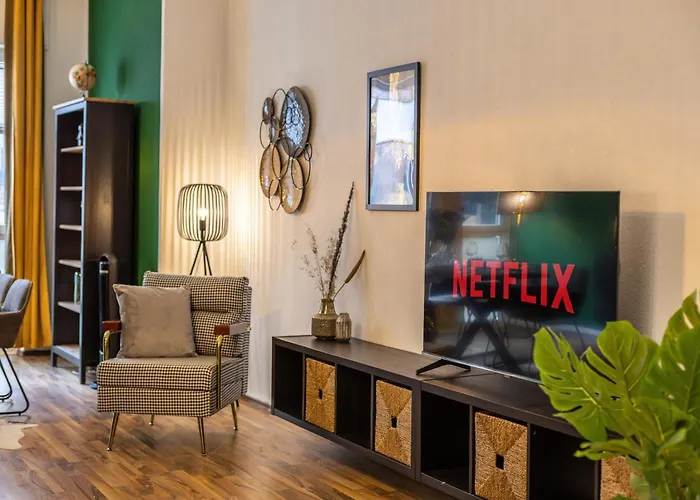 Cozy Dor Stilvolles Parkplatz Netflix *